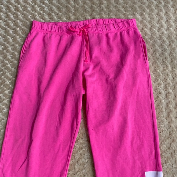 Victoria's Secret Women XL PINK Logo Heritage Sweatpants - Picture 4 of 8